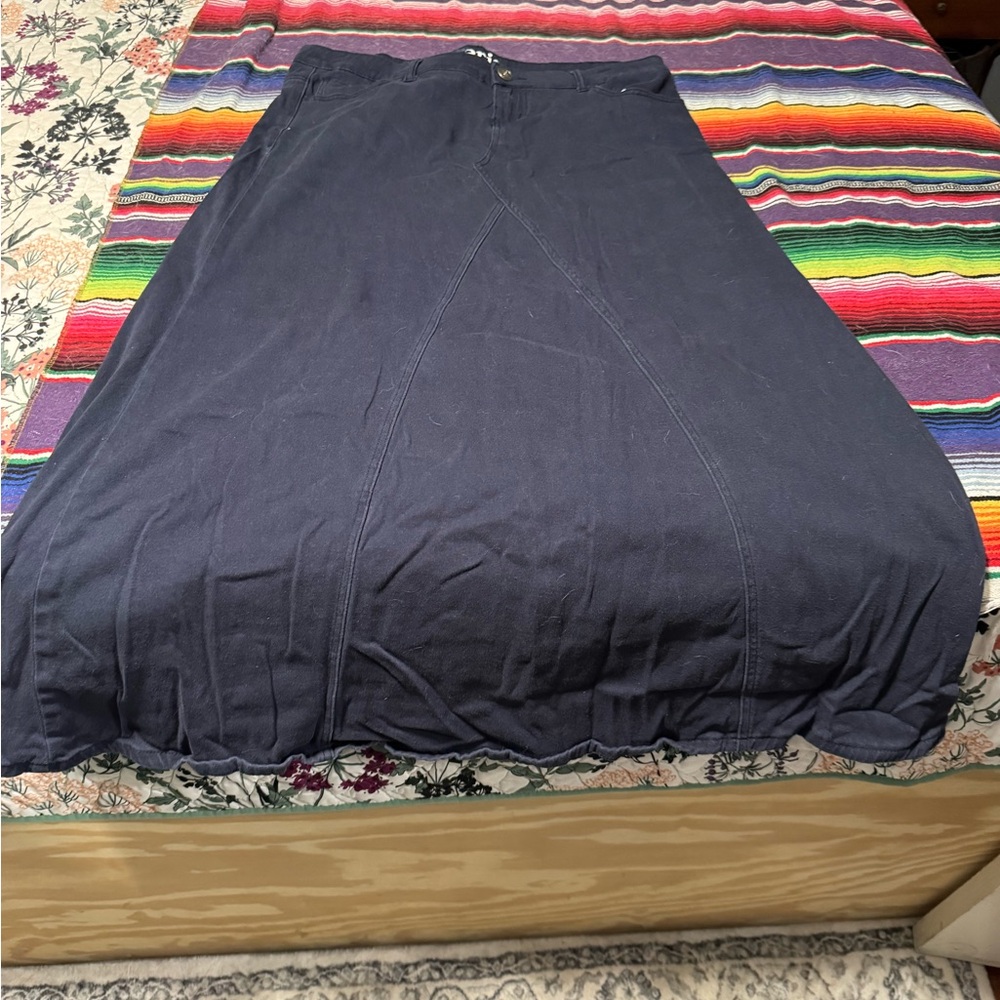 Chic Dark Blue Maxi Skirt